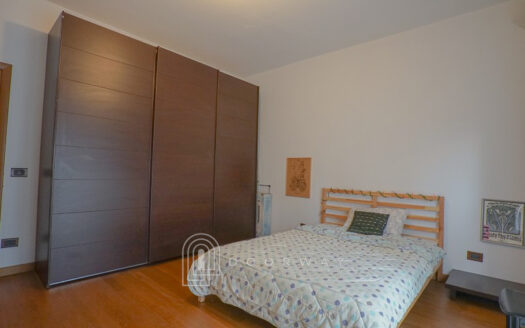 TRILOCALE VIA VAL DI LEDRO NIGUARDA MILANO