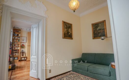 BILOCALE ELEGANTE IN PALAZZO SIGNORILE A MISSORI